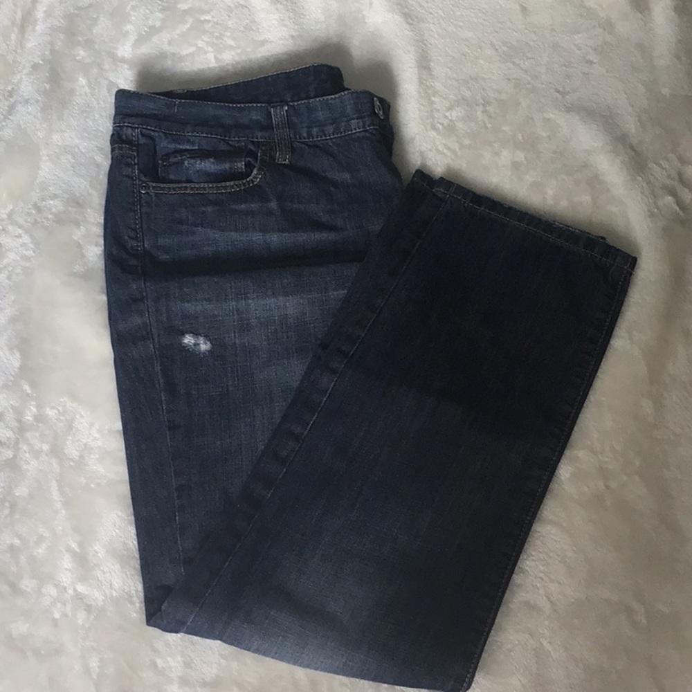 Ann Taylor Boyfriend Jeans. Size 12x30 Distressed finish. EUC. Straight Leg.